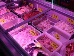 -周良天山牛杂城(天山路总店)