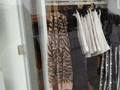 -H&M(来又来时尚购物广场店)