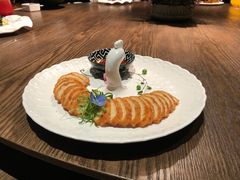 手打香滑鱼饼-凤凰湘语·海派湘菜(浦东旗舰店)