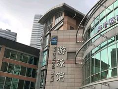 -小海豚国际游泳培训中心(浦东塘桥店)