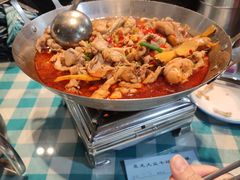 -昱龙大盆牛蛙馆(三兴街总店)