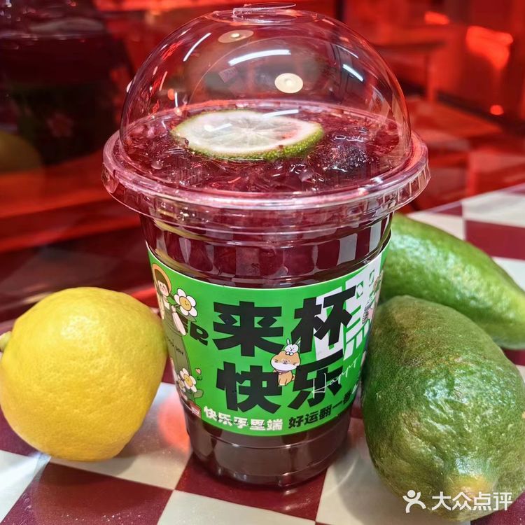 不允许你们没吃过赵美丽火锅店的招牌火锅！