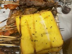 -云晓光头烧烤吧(德平路店)