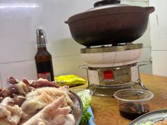 -威邵鸡煲(西华路总店)