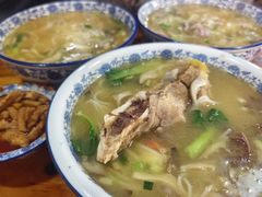 -邱芳粉店(迎宾大道旗舰店)