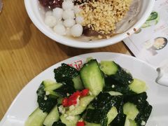 -蓉李记成都名小吃(武汉菱角湖万达店)