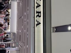 -ZARA(熙地港店)
