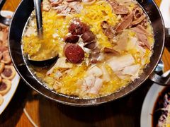 -大宝全猪馆(南京路店)