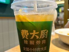 -费大厨辣椒炒肉(万家丽一店)