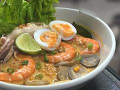 -Kat's Kitchen