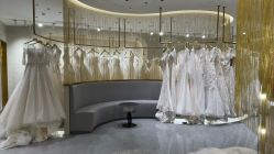 点击看大图 -GRACE KELLY婚纱与礼服(北京店)
