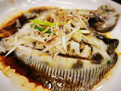 油泼多宝鱼-晚归月亮湾私家菜(临邑路店)