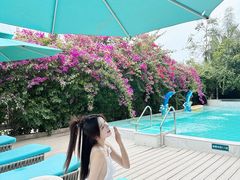 -芭黎人江景轻奢酒店(告庄西双景星光夜市店)