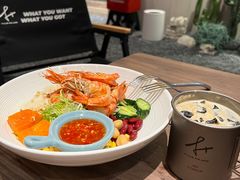 -F+轻食健身赋能空间(中华北路国贸商场店)