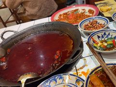 -旧街市鲜货老火锅(大光路店)