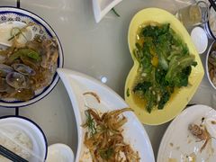 -覃记海鲜美食餐厅