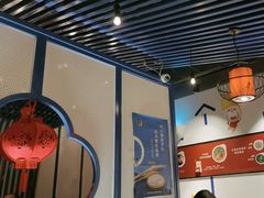 -尚尚仙·酸汤猪手·猪肚鸡火锅(华联万柳购物中心店)