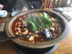 -都江堰石锅鱼