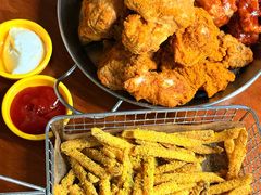 -BHC炸鸡(明洞总店)