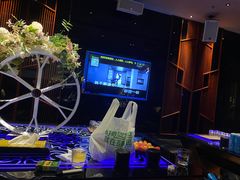 -K+全国连锁KTV(绿地缤纷天地店)