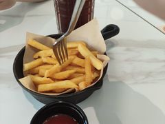 -必胜客(华南摩尔店)