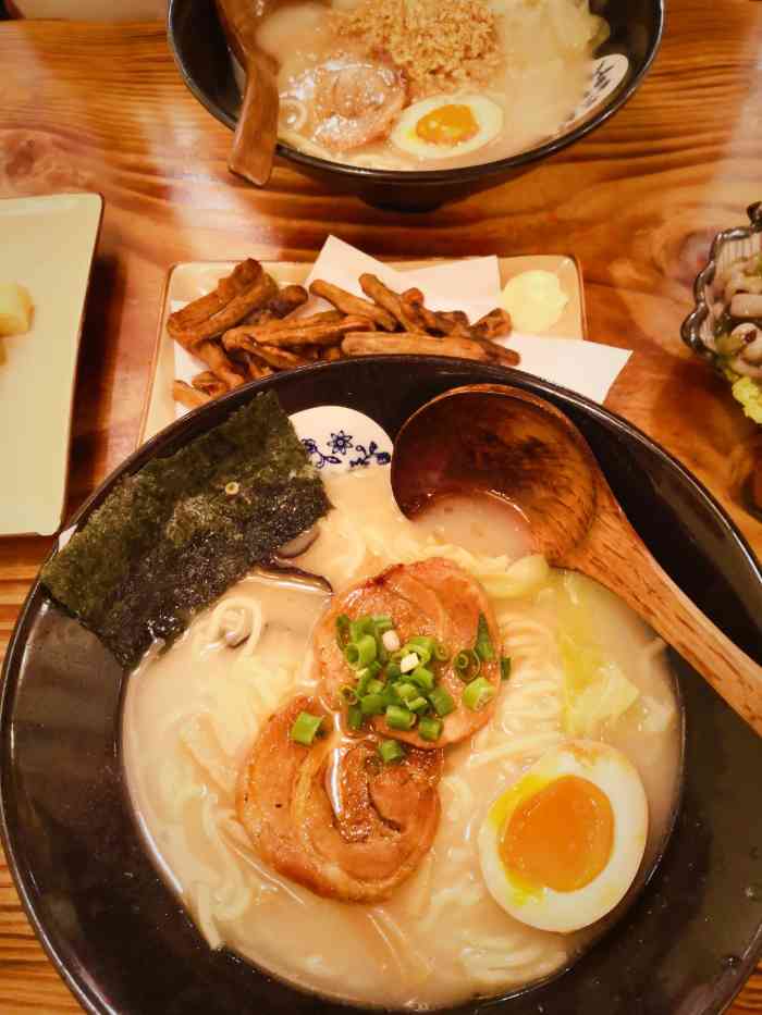 百步日本拉面(台东店)-"位置:位于上航路停车:这条路有一段是单.