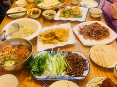 -鹤乡东北菜(崮山路店)