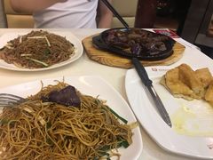 -香港新发烧腊茶餐厅(万象店)