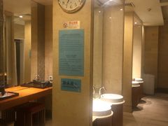 -海河假日酒店·游泳馆