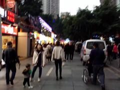 -八一好吃街·高品美食广场