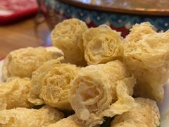 -毛辣果·贵州红酸汤牛肉火锅(西单店)