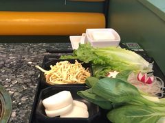 -一席地·本地鸡窝·杭帮鸡火锅(萧山银隆百货店)