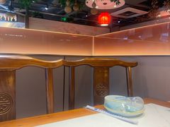 -乡土黄·鲜牛肉火锅·小龙虾(兴业街店)
