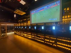 -Vinup薇葡·葡萄酒自助Bar(江宁路店)