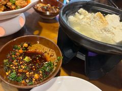 -重庆石磨豆花庄(乔庄店)