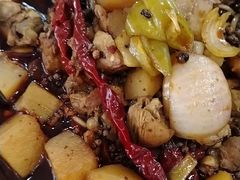 -牛一嘴·兰州牛肉面·大盘鸡(财富中心店)