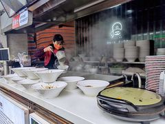 -钟方模白家肥肠粉(春熙店)