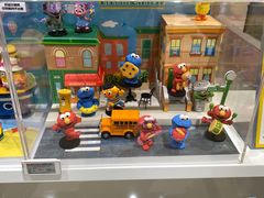 -泡泡玛特POPMART(龙湖杭州滨江天街店)