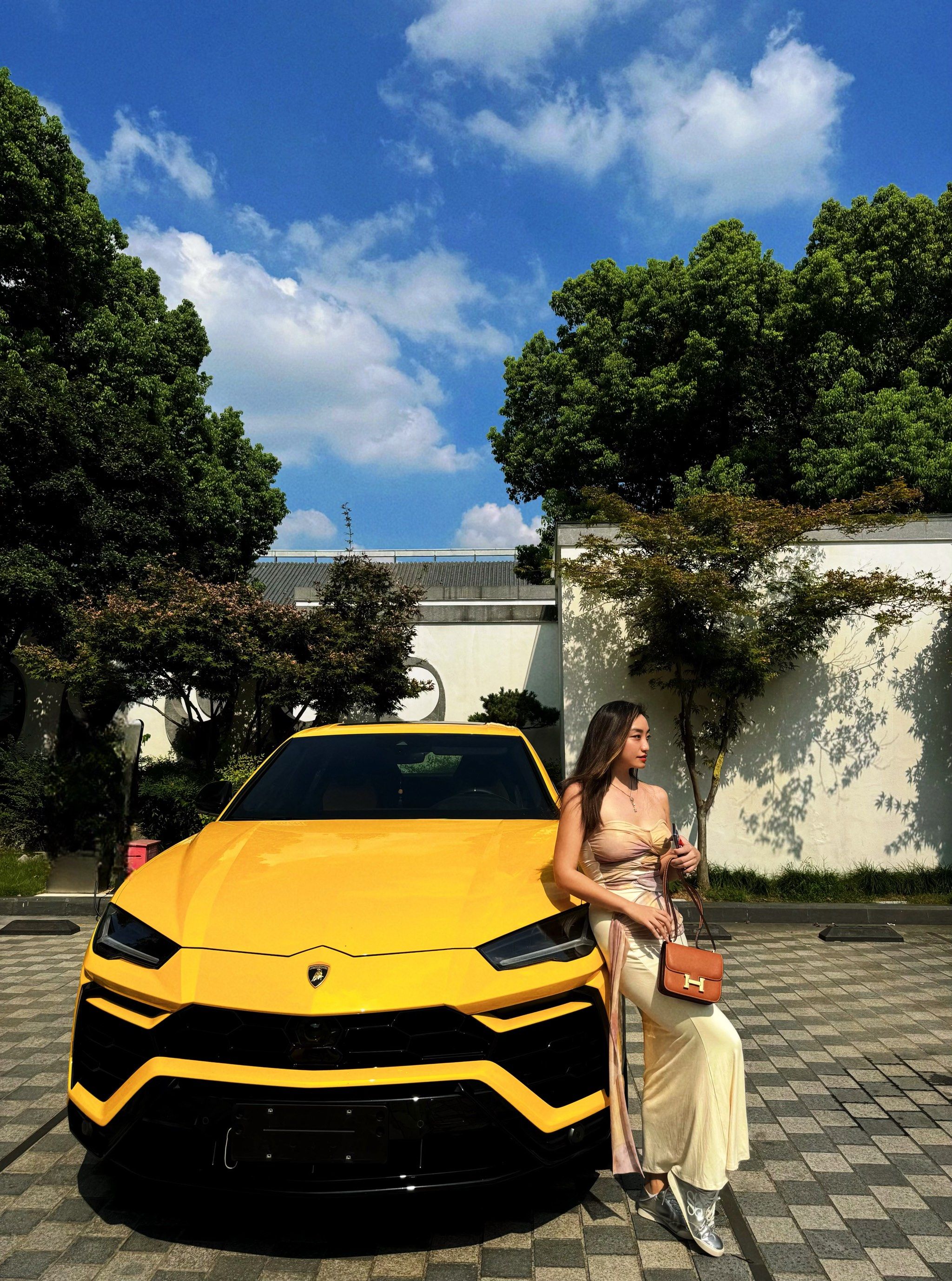 这次来苏州#staycation 入住了兰博基尼酒店真的太惊喜了!