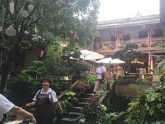 -华冠悠岚·庭院餐厅(青城后山店)