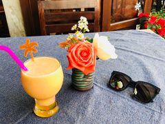 -Dash Teak House