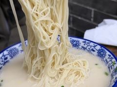 鱼汤面-雪琴面馆富安特色鱼汤面(城中花园店)