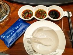 -余欢领鲜火锅(新街口店)