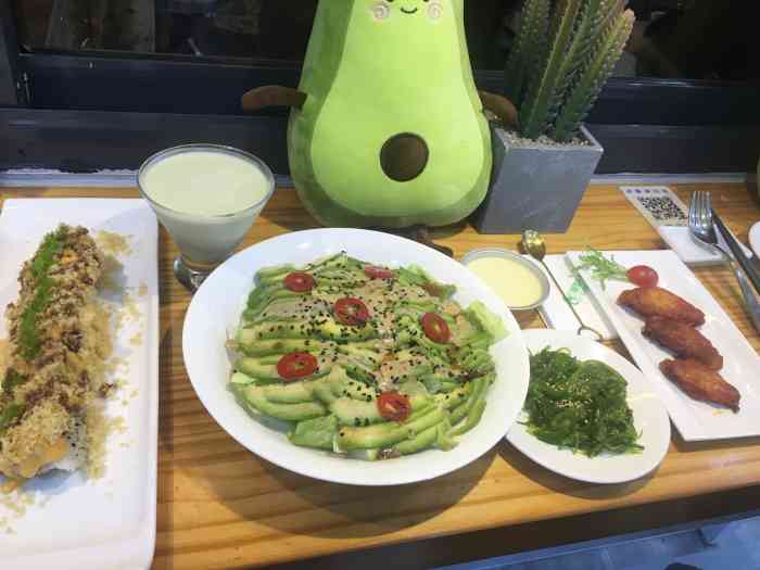 鳄梨先森·牛油果寿司(南长街店)-"这是一家非常小清新有特色的店,就