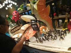 -领鲜活海鲜榴莲自助火锅(东门店)