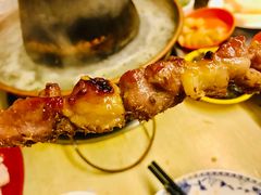 -洞庭洲·防空洞火锅·铜锅涮肉·烧烤(新百广场店)