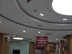 -雅悦齿科(顾村公园店)