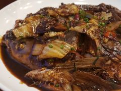 -侬佳蒸菜馆(听潮店)