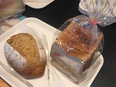 -85度C(生甜甜圈研究工坊·上海松江人民北路店)