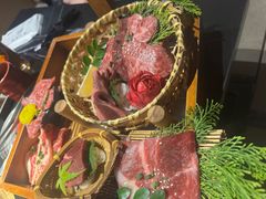 -山川小町·极番烧肉(新地假日广场店)